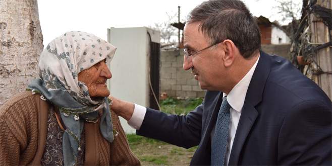 117’lik Fatma nine sağlığıyla şaşırtıyor