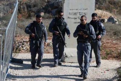 Bıçakla saldıran Filistinli öldürüldü