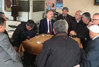 Bakan Müezzinoğlu çat kapı ziyaretlerinde hız kesmiyor