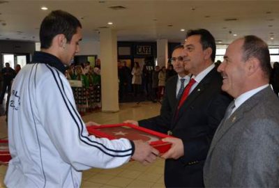 Kutsal emanetler törenle uğurlandı