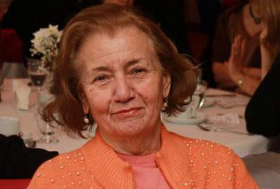 Nilüfer Lions Kulübü kurucu üyesi ve Türk Anneler Derneği Onursal