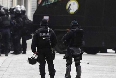 Fransa’da okulda ateş açıldı, yaralılar var!