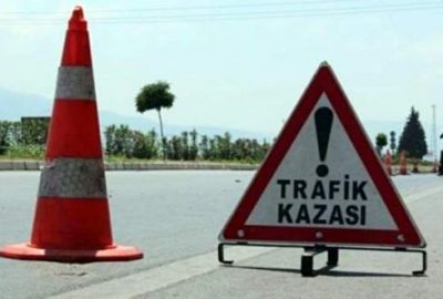 Öğretmenleri taşıyan servis TIR’la çarpıştı: 15 yaralı