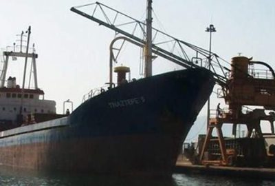 Libya açıklarında Türk kargo gemisi battı
