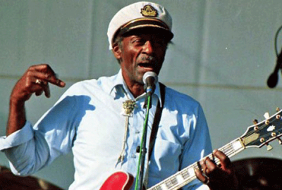 Efsane isim hayatını kaybetti!