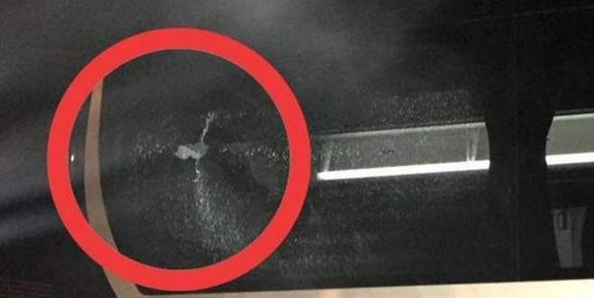 Beşiktaş otobüsüne taşlı saldırı