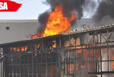 Mobilya fabrikası küle döndü