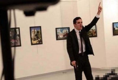 Hedef şaşırtmak için gay sitelerine hesap açmışlar!