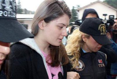 FETÖ sanığı Ali Fuat Yılmazer’in kızları tutuklandı