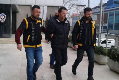 Öldürdüğü eşini gizlice dinletmiş