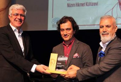 Nilüfer'de ilki düzenlenen Mehmet H. Doğan Ödülü'nün sahibi şair ve