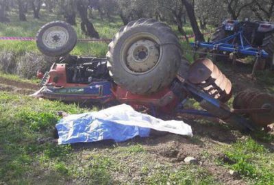 Bursa’da feci kaza! Traktör altında can verdi