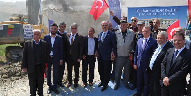 Büyükşehir’den eğitime destek