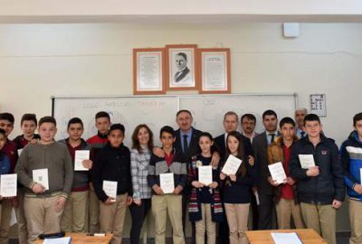 Eğitime kitap desteği