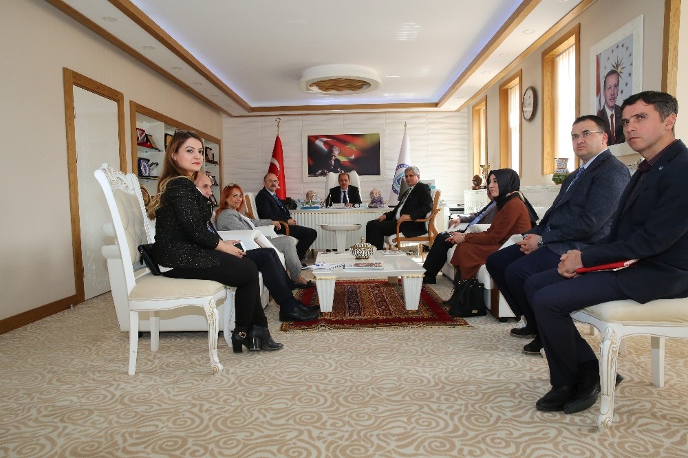 Aras Elektrik Bayburt Üniversitesi İle protokol imzaladı