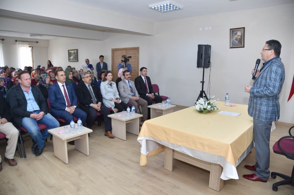 Başkan Tiryaki Gülpınar Mahallesi sakinleri ile buluştu