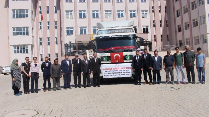 Antalya’nın Kumluca ilçesinde Sosyal Bilimler Lisesi Öğrenci ve Öğretmenleri tarafından