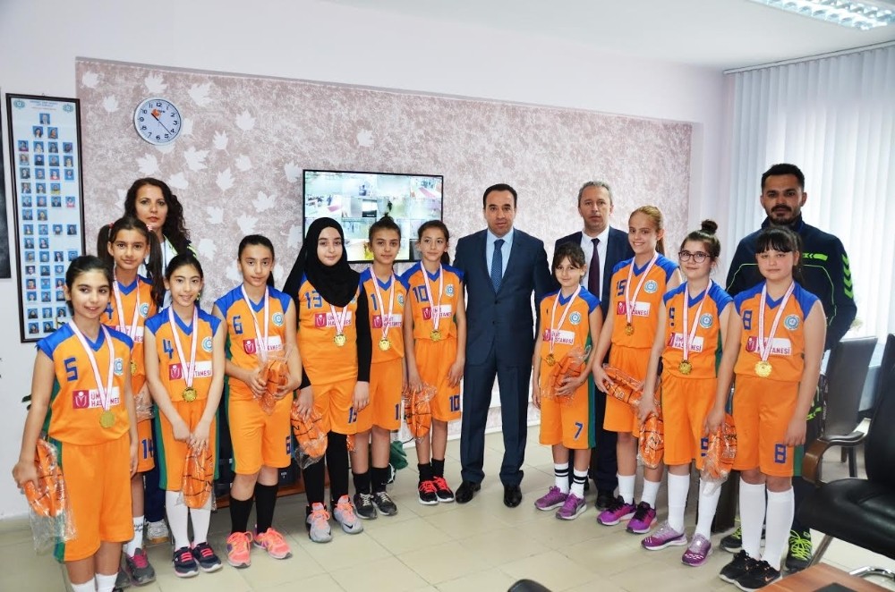 Müdür Yıldız’dan anlamlı jest