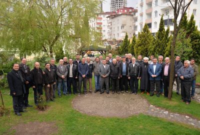 Başkan Yağcı ve Yıldırım sabah namazı sonrası cami cemaati ile kahvaltıda buluştu