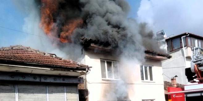 Bursa’da korkutan yangın