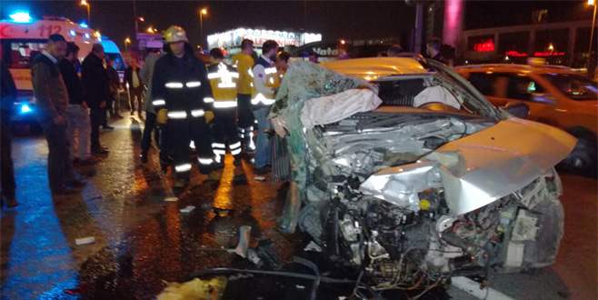 İstanbul’da feci kaza: 1 ölü, 2 yaralı