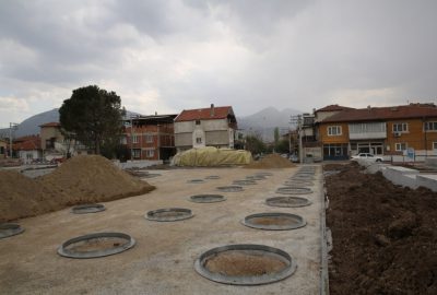Soma’da meydan projesi devam ediyor