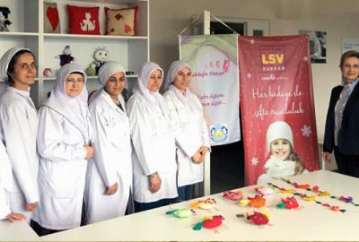 Kelebekler LÖSEV’li anneler için kanat çırpıyor