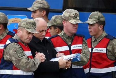 Eski generaller Angun ve Yıldırım tutuklandı