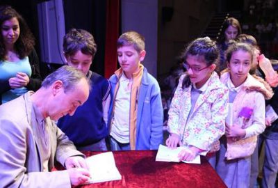 “Büyük Atatürk'ten Küçük Öyküler” adlı kitabın yazarı Süleyman Bulut, Nilüfer'de