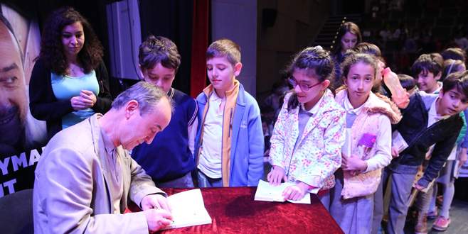 ‘Çocuklar Atatürk’ün anılarını okusun’
