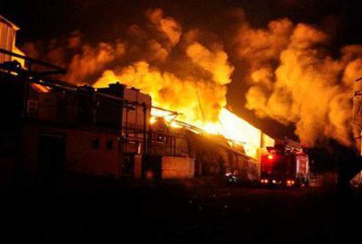 Yağ fabrikasında yangın: 2 işçi yaralandı