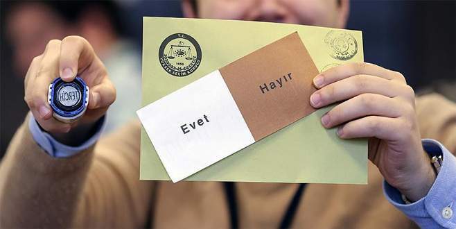 Bursa’da sandıklar 5 bin 600 polise emanet