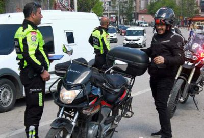 Bursa’da trafik ekiplerinden motosiklet operasyonu!