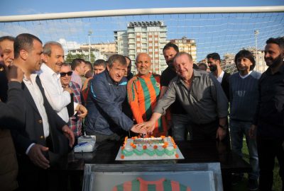 Başkan Çavuşoğlu’na doğum günü sürprizi