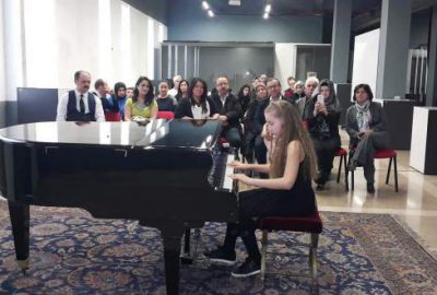 Çocuk bayramında piyano resitali