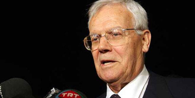 Eski YÖK Başkanı hayatını kaybetti!