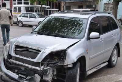 Bursa’da sürücüsüz traktör 4 aracı hurdaya çevirdi