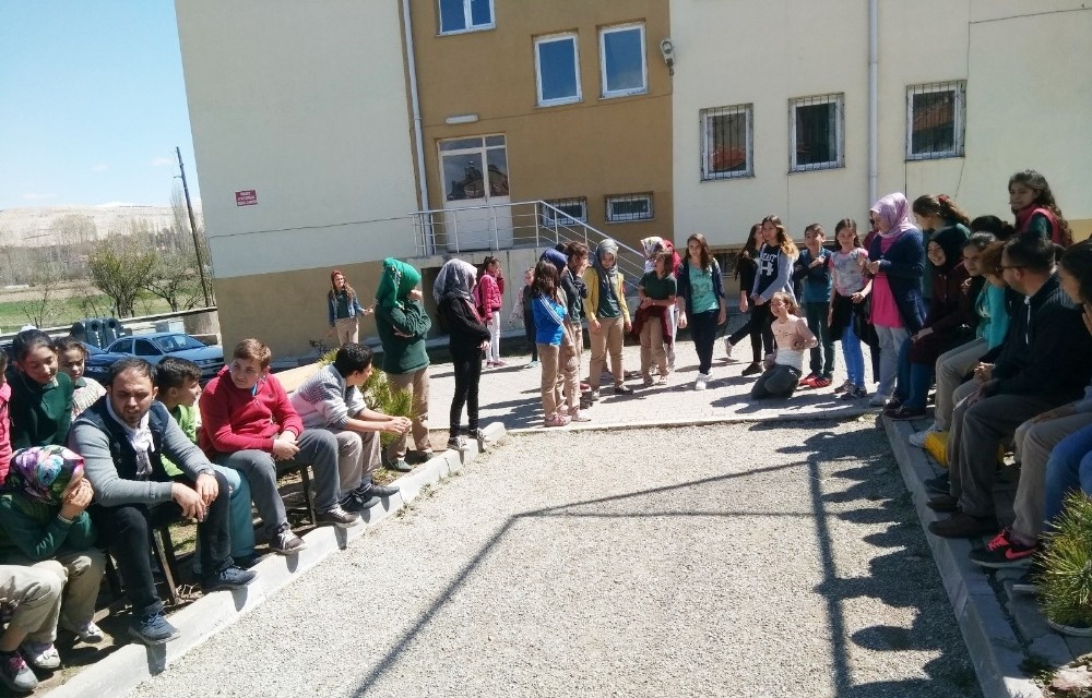 Şehitler Ortaokulu’nda Bocce turnuvası Şehitler Ortaokulu’nda Bocce turnuvası