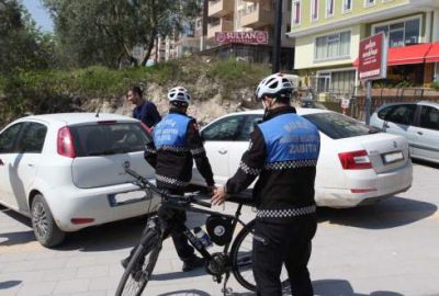 Nilüfer’de yaya ve bisiklet yolu işgaline geçit yok