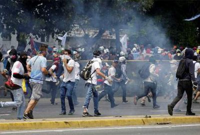 Venezuela ayrılıyor