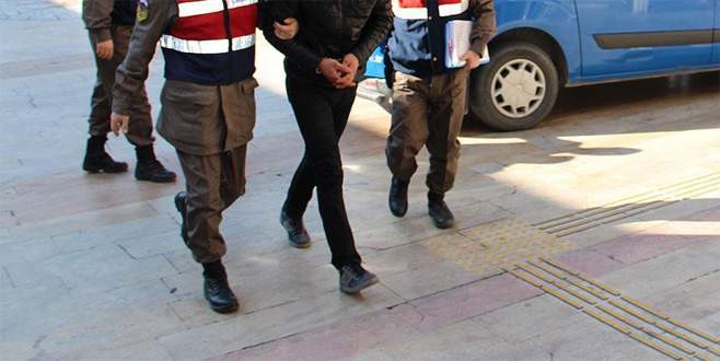 Bursa merkezli FETÖ operasyonunda 9 tutuklama