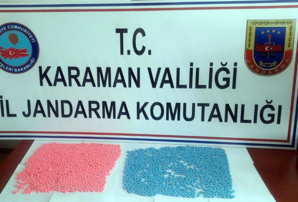 Yakalanacağını anlayınca uyuşturucu hapları yuttu