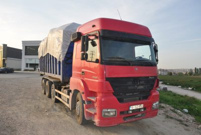 Uyuşturucu komasından çıkan gence kamyon çarptı