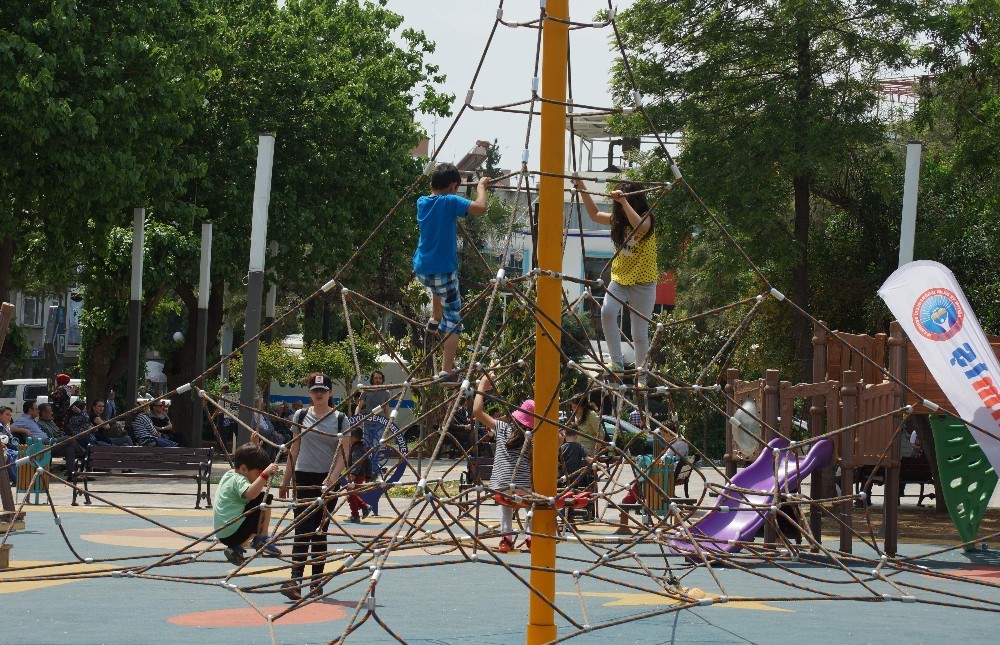 1 Mayıs çocuklara yaradı