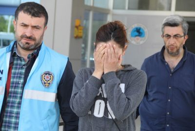 Evden hırsızlık yapan genç kadın yakalandı
