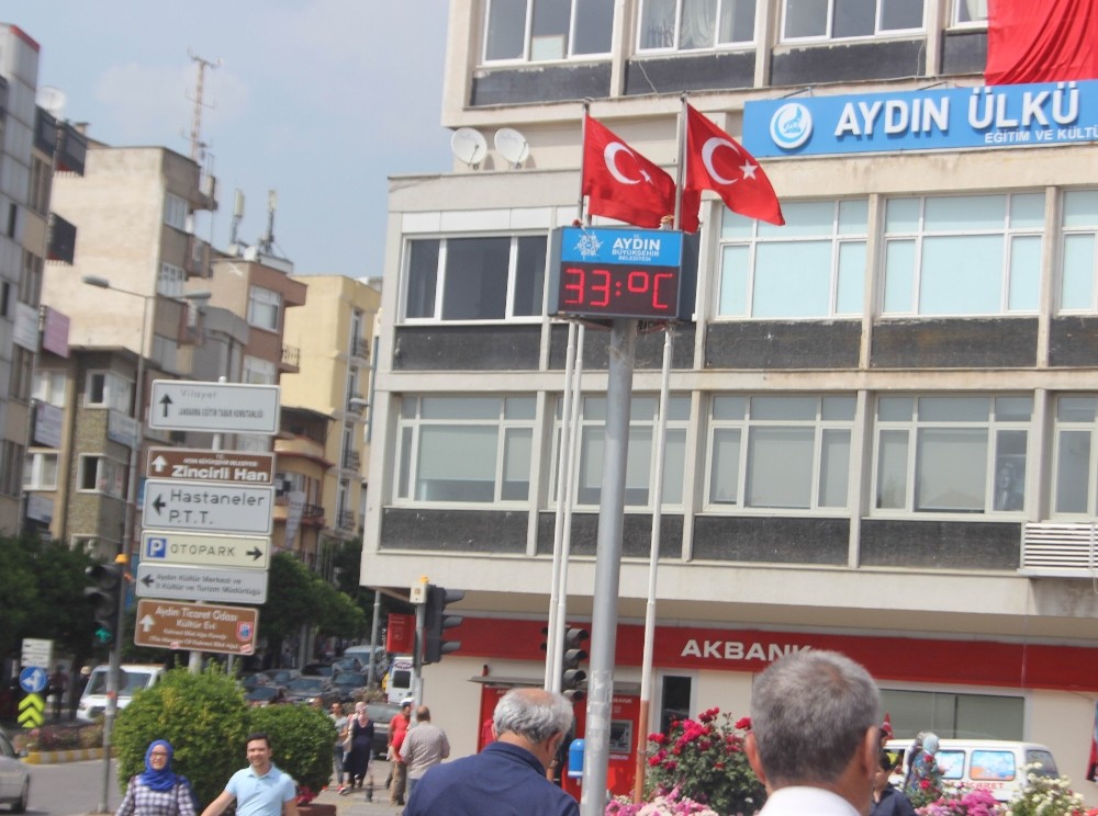 Aydın’da yaz sıcakları bastırdı Aydın’da yaz sıcakları bastırdı