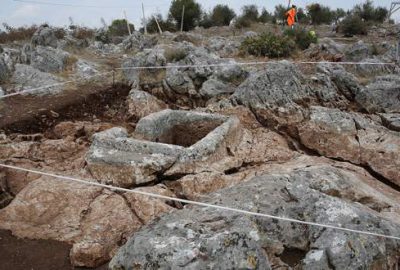 Bursa’da 2 bin 400 yıllık cam ve seramik atölyesi bulundu