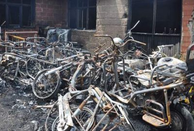 Bursa’da tamire getirilen 10 motosiklet yandı