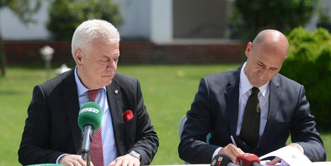 Bursaspor’un yeni hocası belli oldu