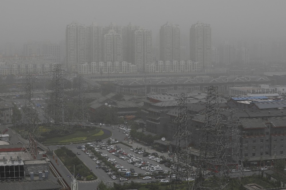 Çin’de kum fırtınası tüm bölgeyi sardı Çin’de kum fırtınası tüm bölgeyi sardı